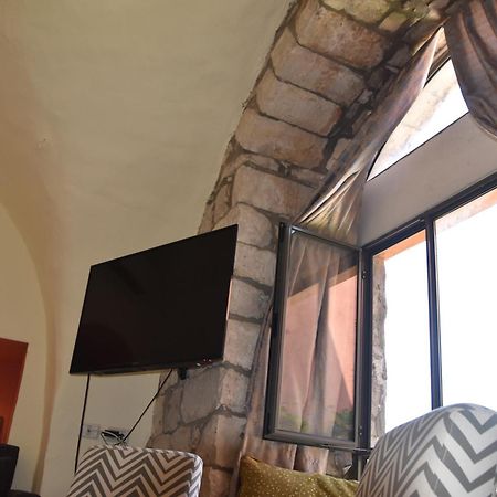 Artists' Colony Inn Zefat Exterior photo