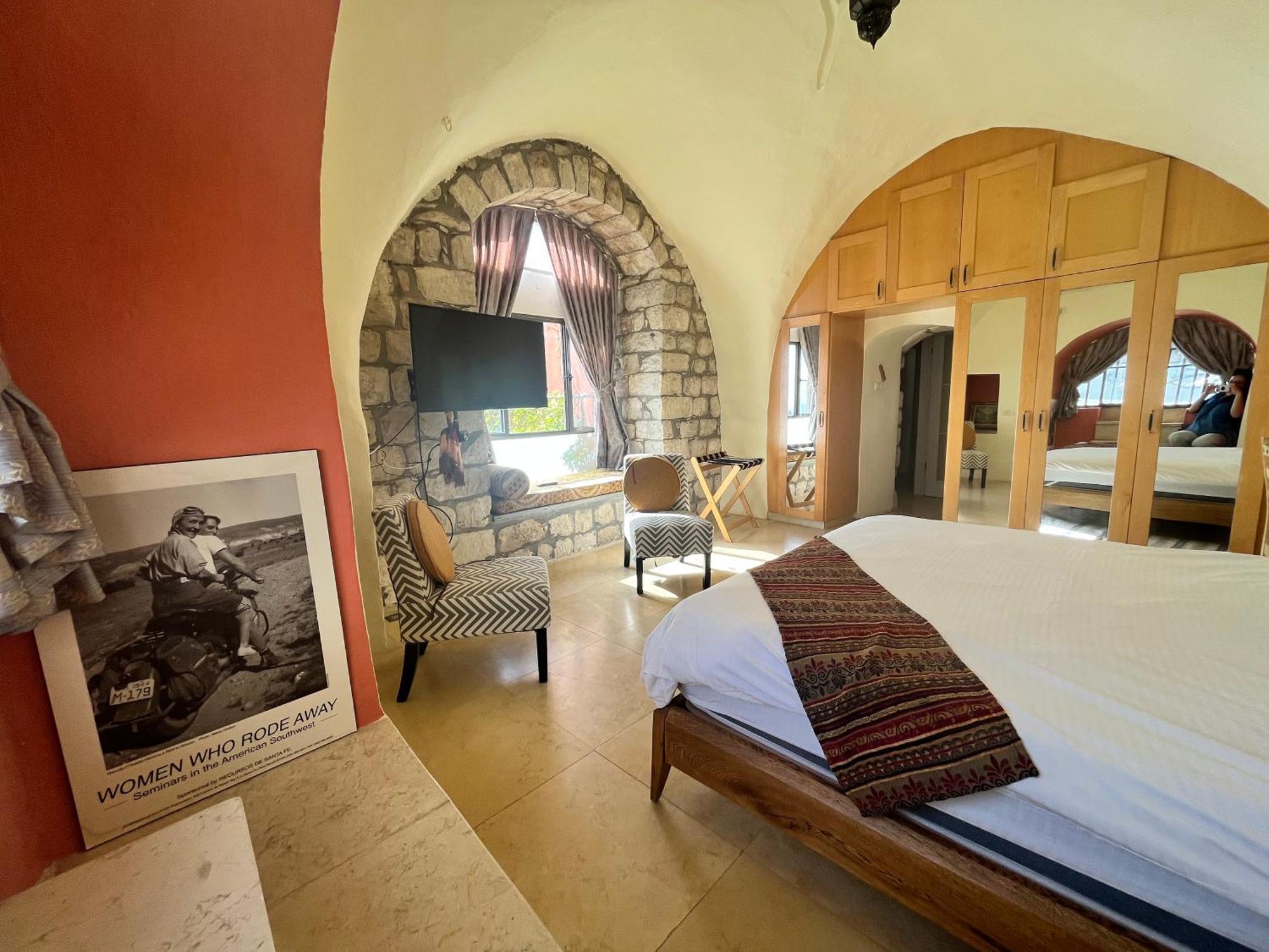 Artists' Colony Inn Zefat Exterior photo