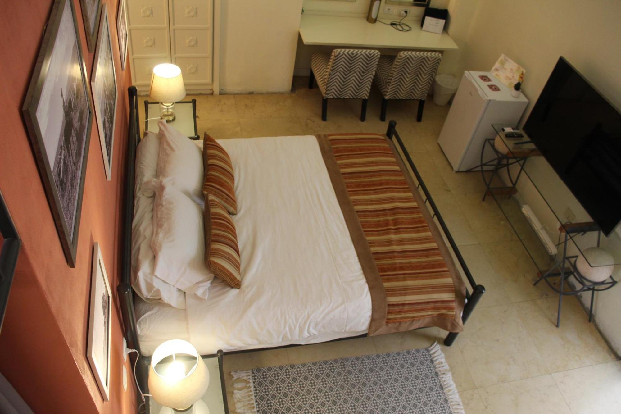Artists' Colony Inn Zefat Exterior photo